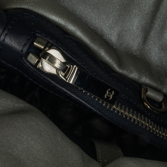 Pre-Loved Chanel Small Lambskin Coco Cocoon Reversible Tote - Picture 6 of 10